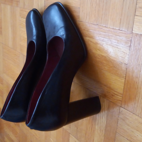 Nine west - Picture 2 of 3